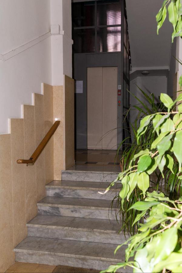 La Casa Dei Nonni Lägenhet Livorno Exteriör bild