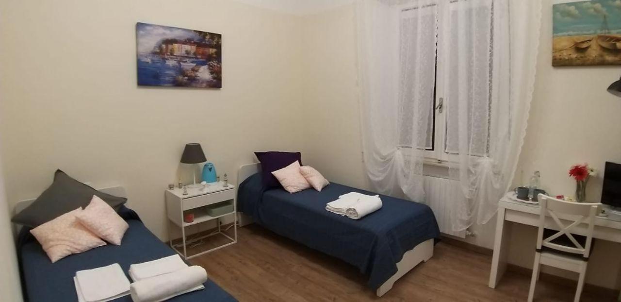 La Casa Dei Nonni Lägenhet Livorno Exteriör bild