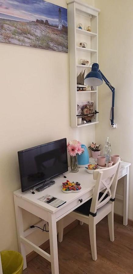 La Casa Dei Nonni Lägenhet Livorno Exteriör bild